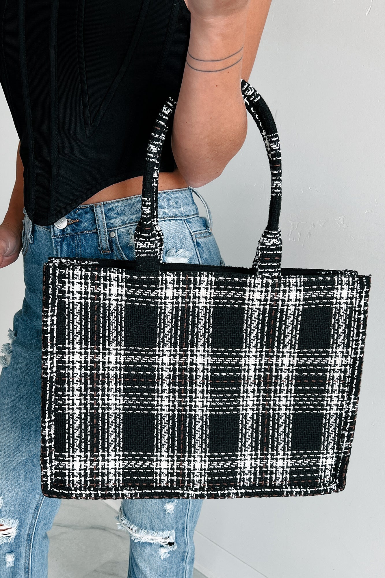 Kvinnors Elegant Strukturerad Polyester Tote Väska med Dragkedja och Rymligt Interiör