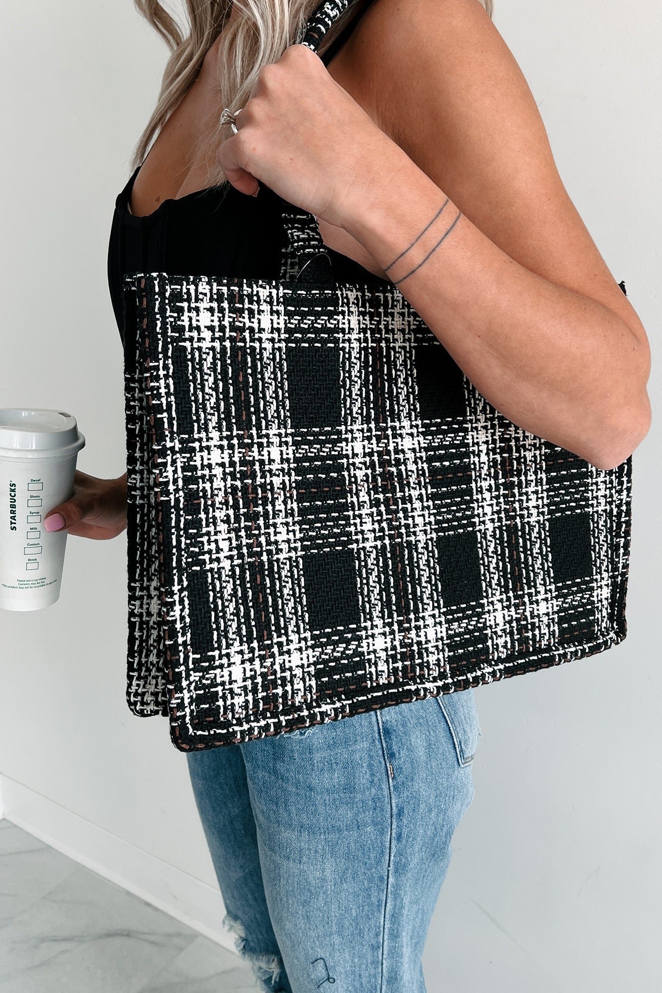 Kvinnors Elegant Strukturerad Polyester Tote Väska med Dragkedja och Rymligt Interiör