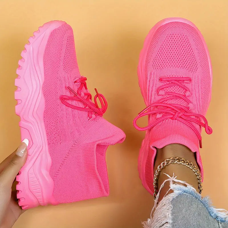 Dam Sneakers med Snörning och Flexibel Sula