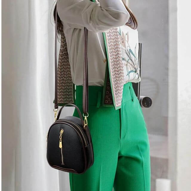 Dam Elegant PU-Läder Axelväska med Justerbar Axelrem och Zip-fästning