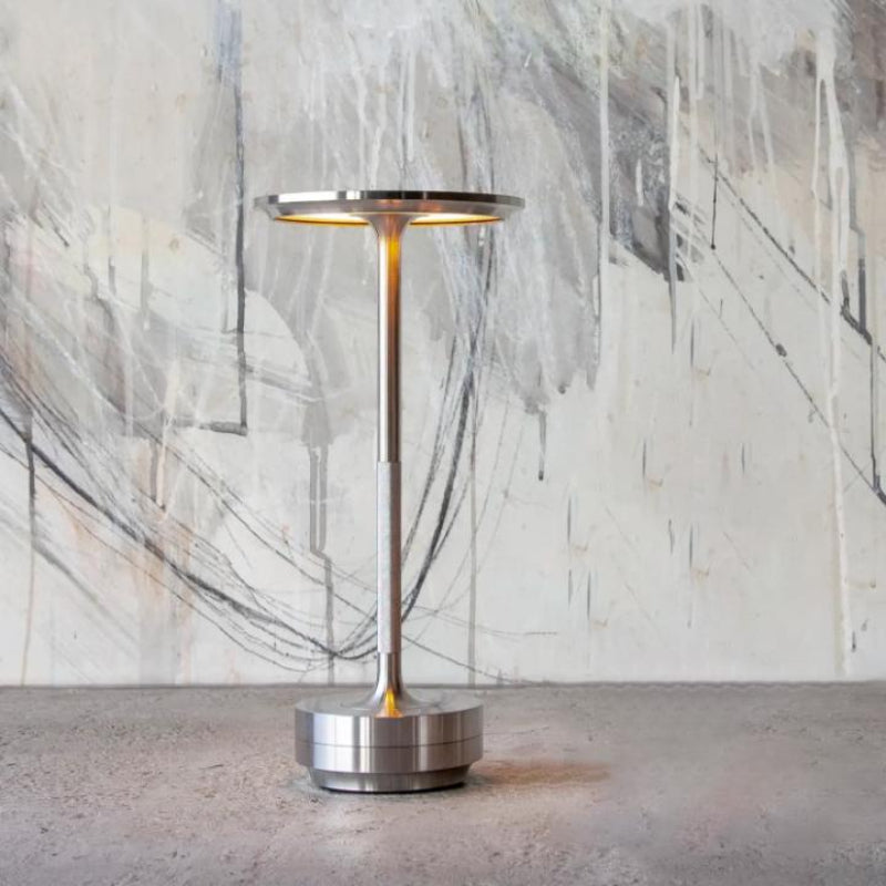 Bärbar Bordslampa