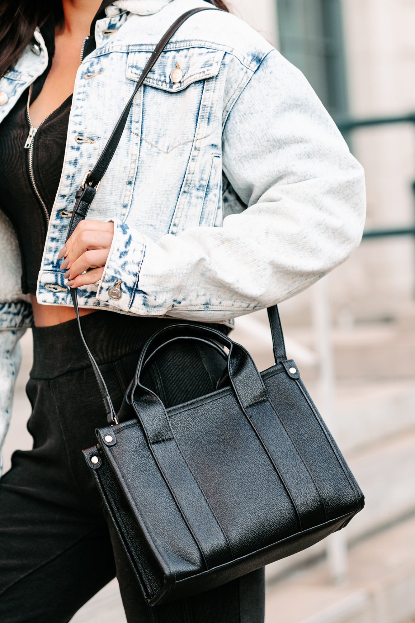 Damernas Strukturerad Faux Läder Shoulder Väska med Avtagbara Remmar