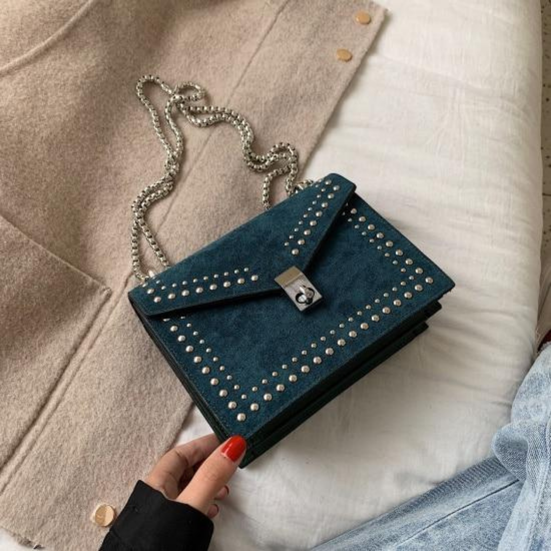 Rodela - Eleganta Crossbody-Väska Med Kedjerem Och Nitar För Dam