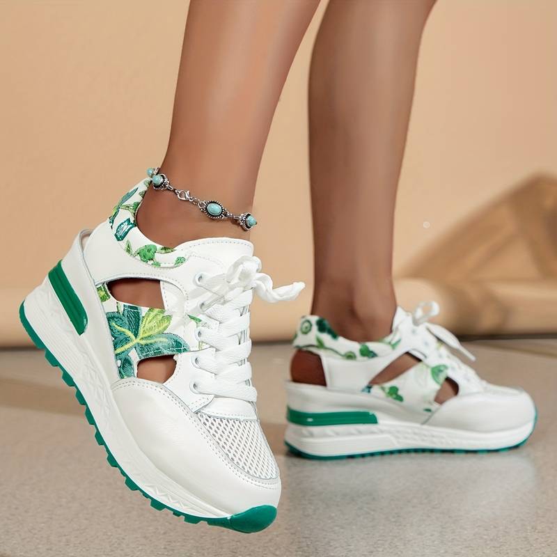 Dam Plattformsneakers med Utskärningsdesign