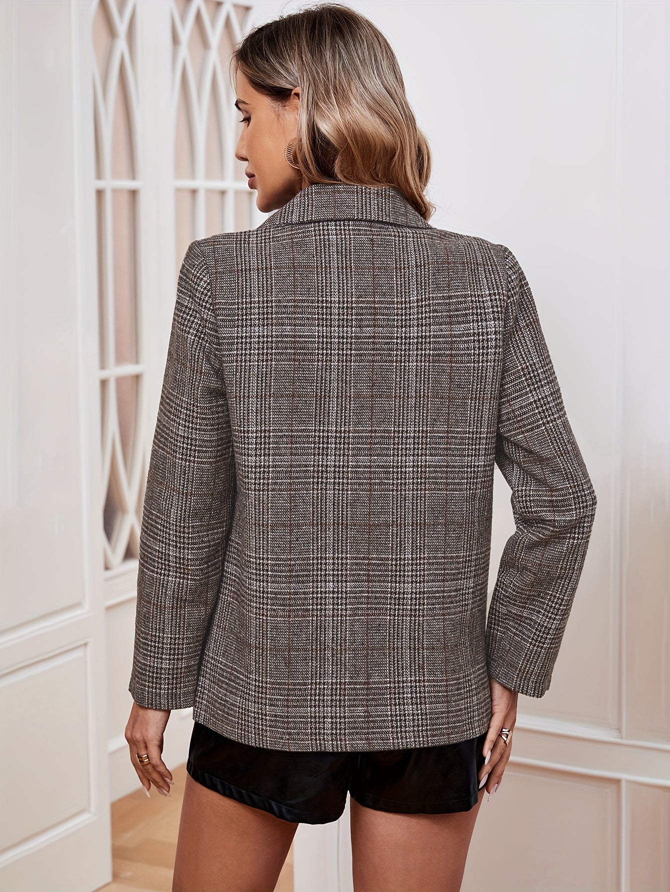 Dam Lång Praktisk Blazer med Rutigt Mönster och Spetskrage