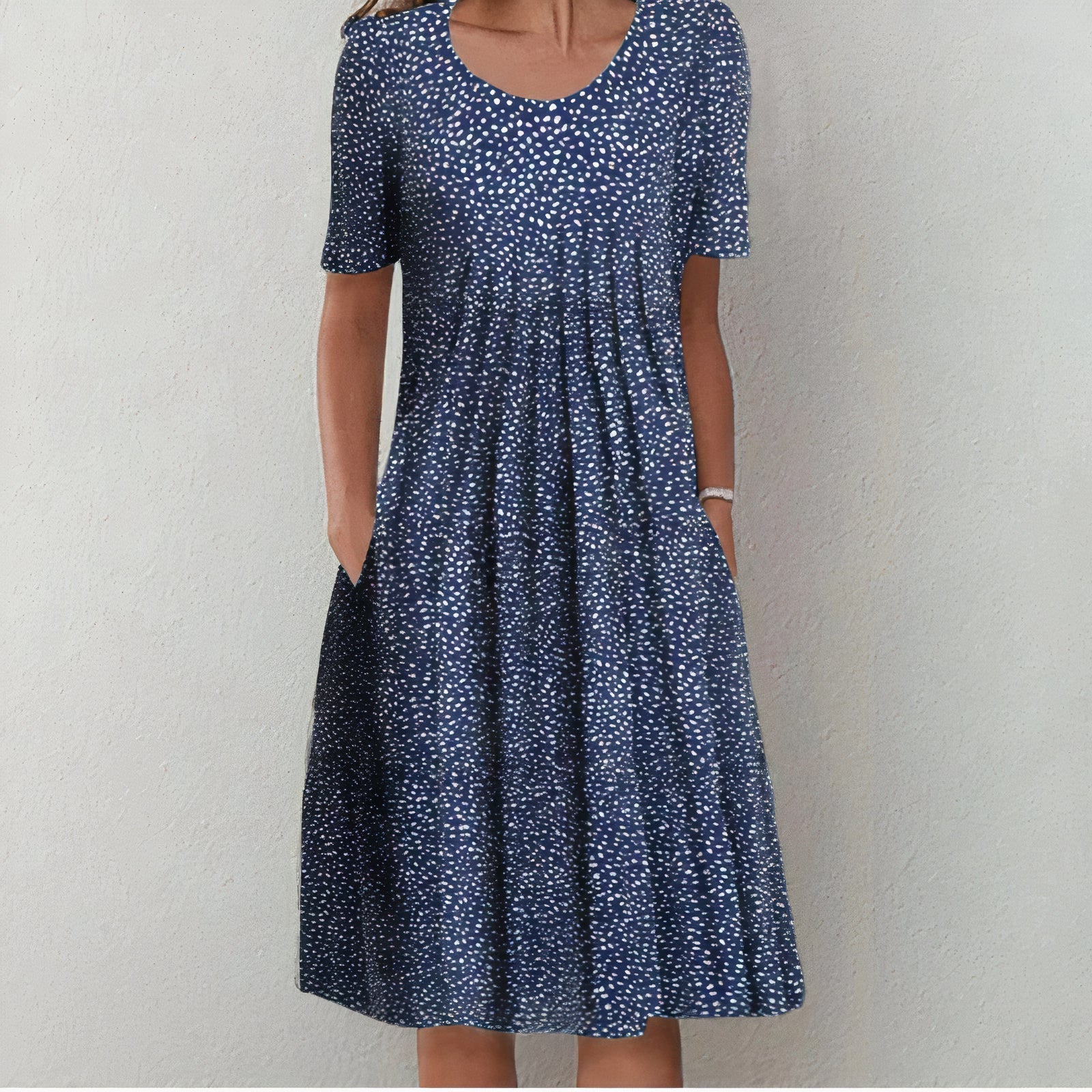 Kvinnors Tidlös Polyester Klänning med Blommig Design 2