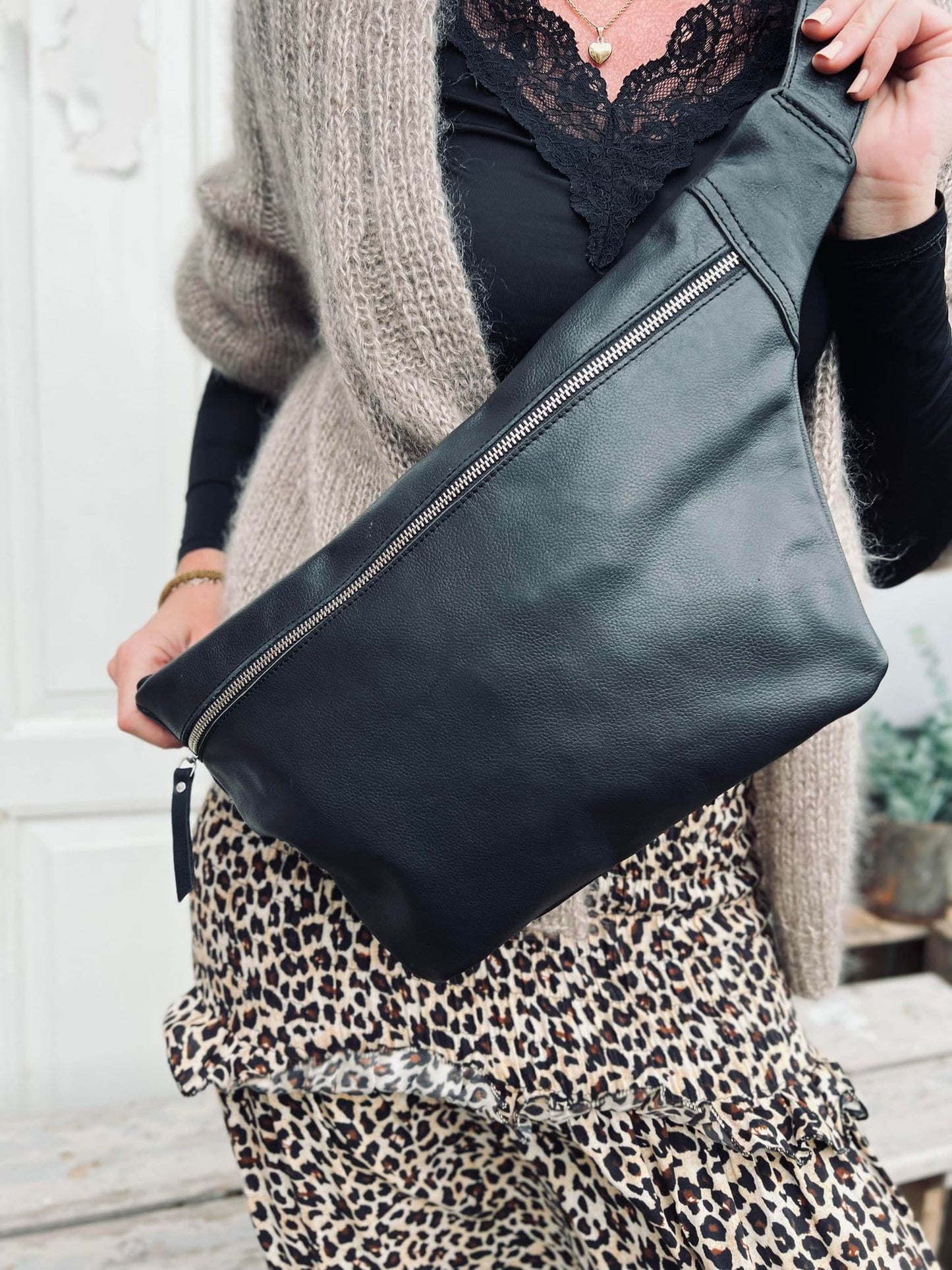 Unisex Bältesväska i Oversized Design för Vardagsbruk 0