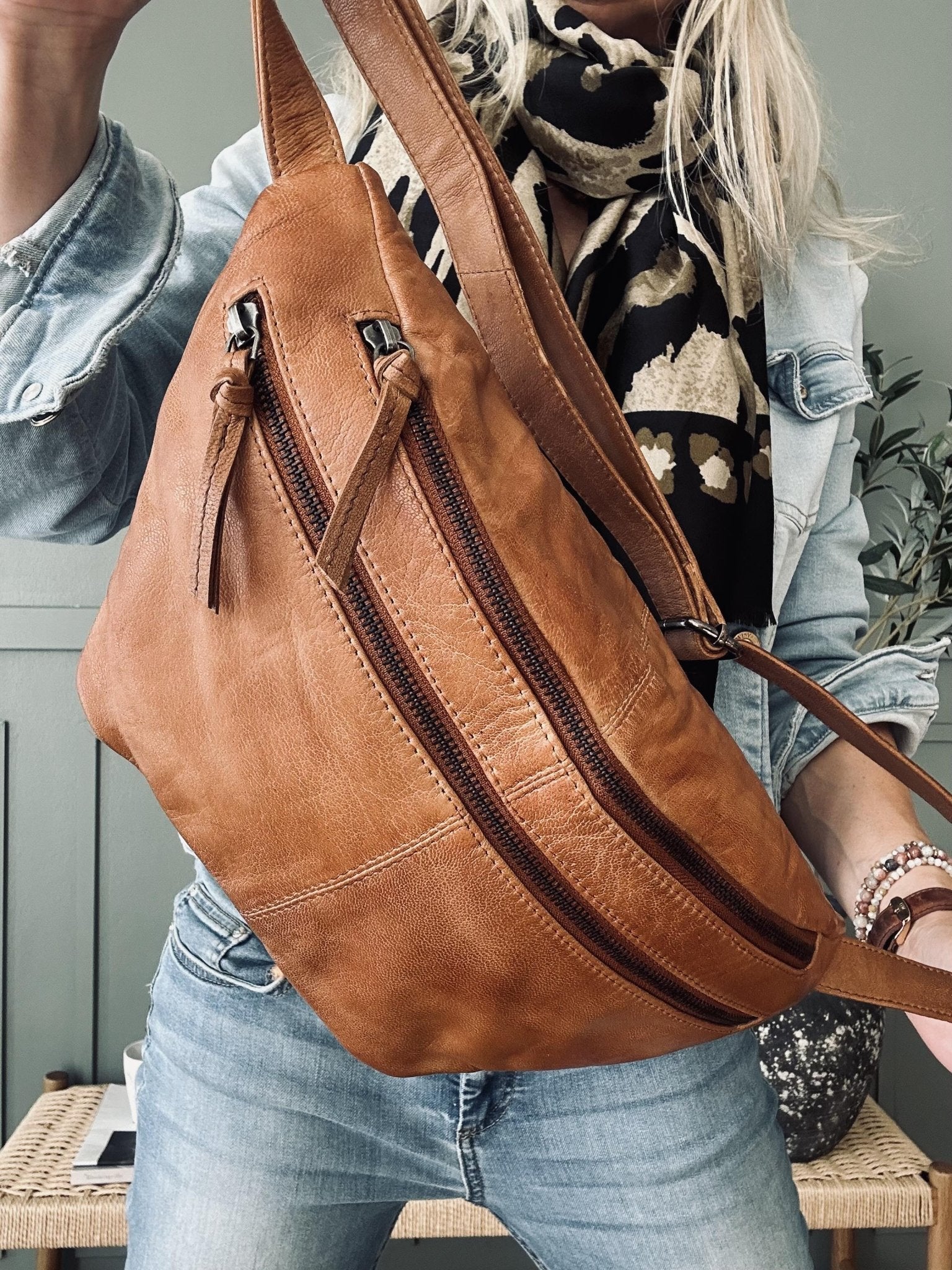 Unisex Bumbag med Justerbart Bälte och Flera Fickor 2